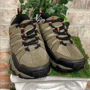 NIB Men’s Fila Midland Athletic Hiking Shoe Brown Boutique NIB Men’s Fila Midland Athletic Hiking Shoe Brown Boutique